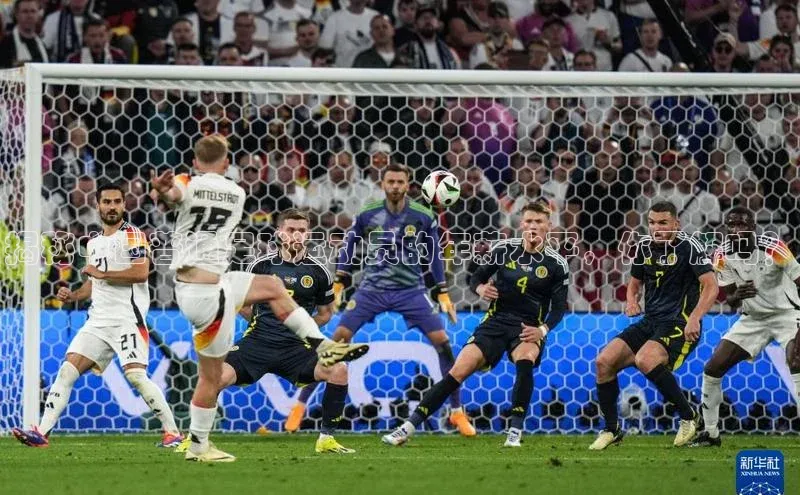 意昂4凯捷文心一言